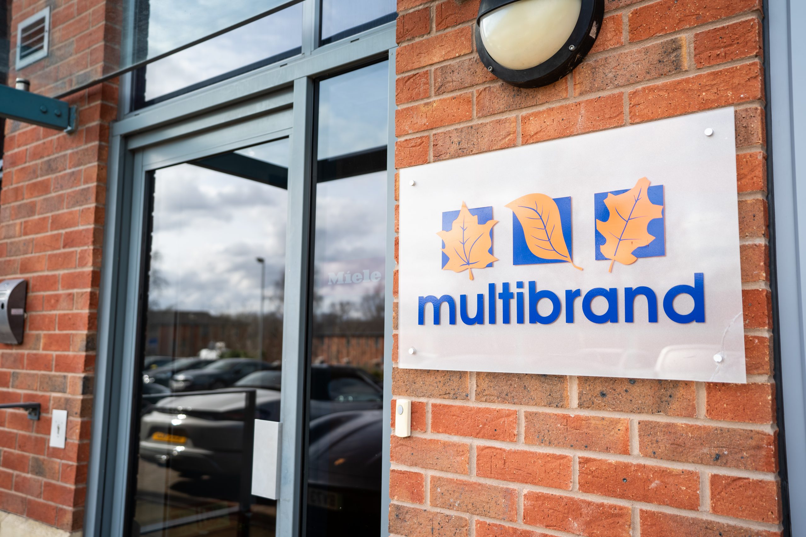 Multibrand signage exterior